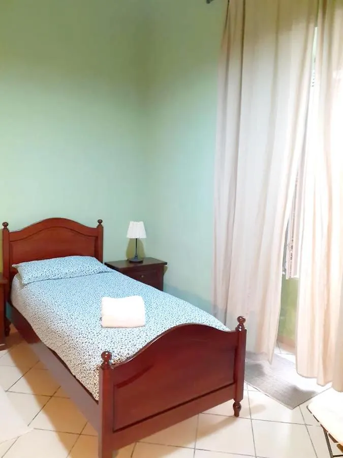 Modern Apartment In Napoli Near Historical Centre Italy