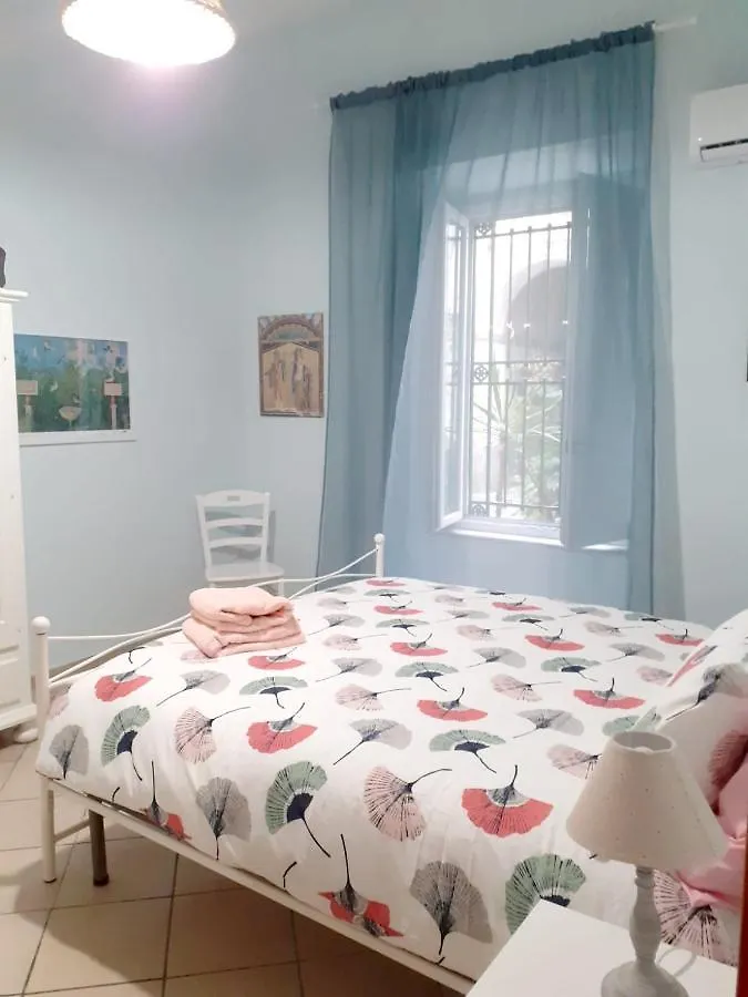 Modern Apartment In Napoli Near Historical Centre 0*, 나폴리