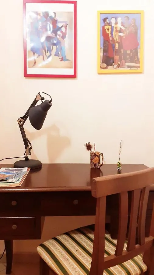 Modern Apartment In Napoli Near Historical Centre