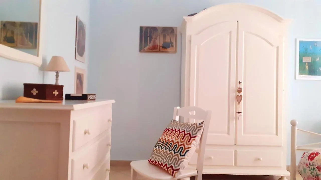 Modern Apartment In Napoli Near Historical Centre 나폴리